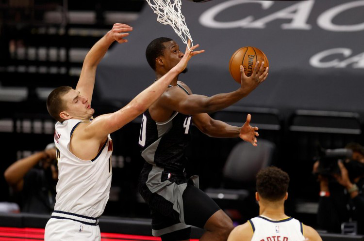 掘金横扫火箭，费沃斯绝境逆转