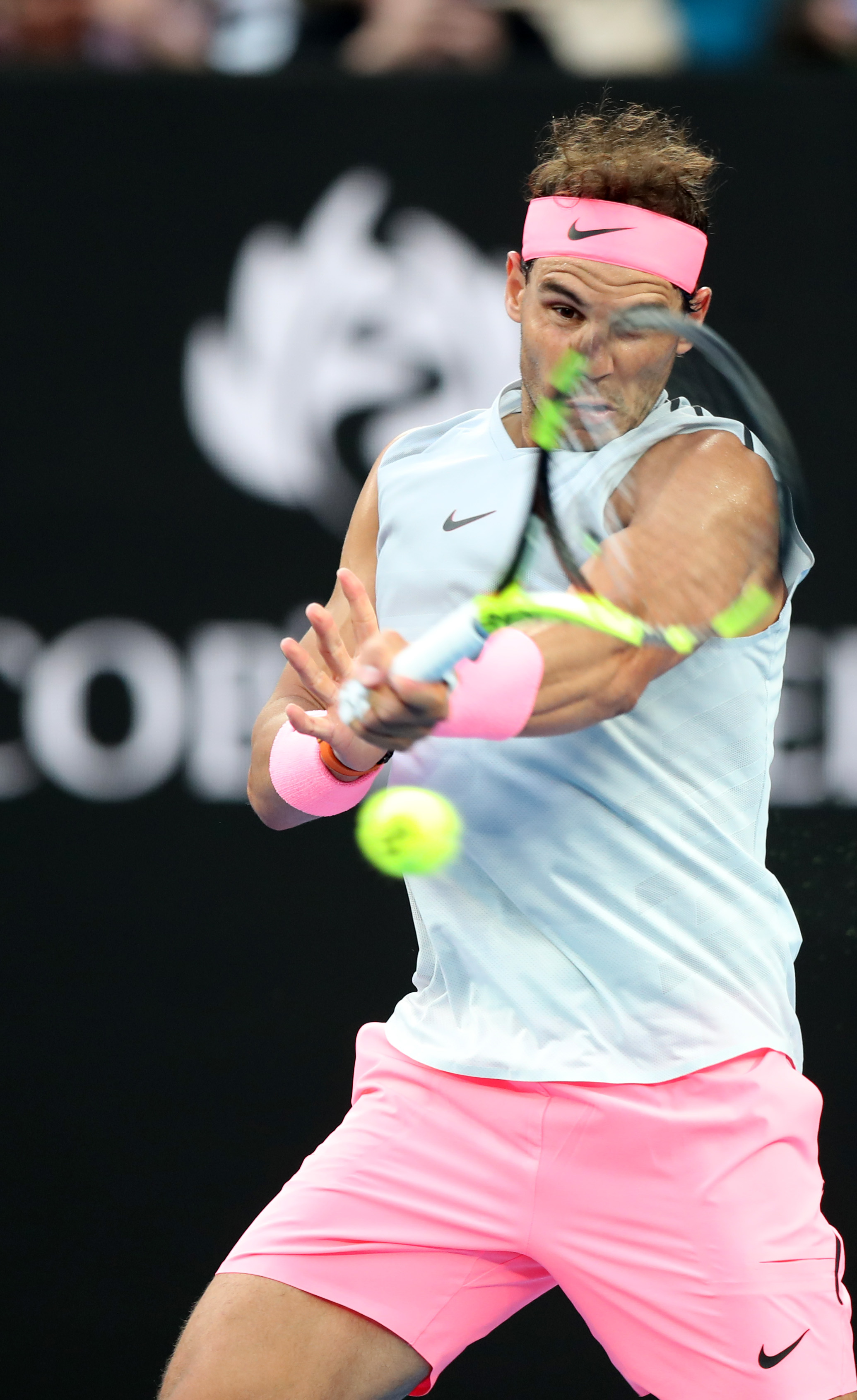 意大利网球队力克英国网球队，纳达尔爆发神勇