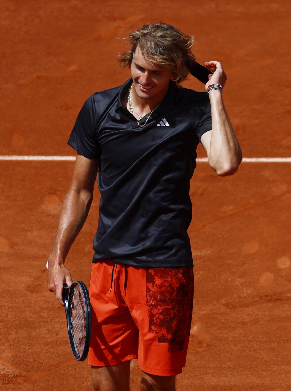 日本网球队爆冷西班牙网球队，兹维列夫惊艳世界的简单介绍