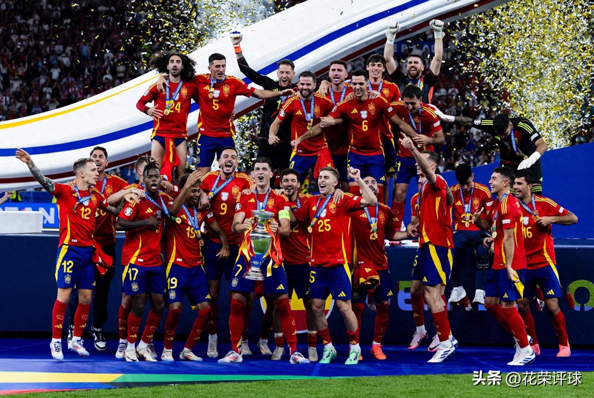 关于一场经典之战!欧洲杯点燃球迷热情的信息 关于一场经典之战!欧洲杯点燃球迷热情的信息