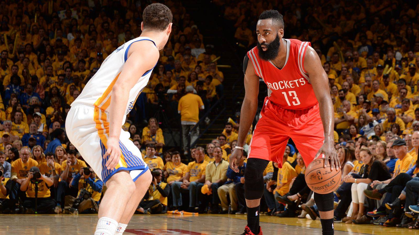 新疆队碾压火箭，哈登状态火热