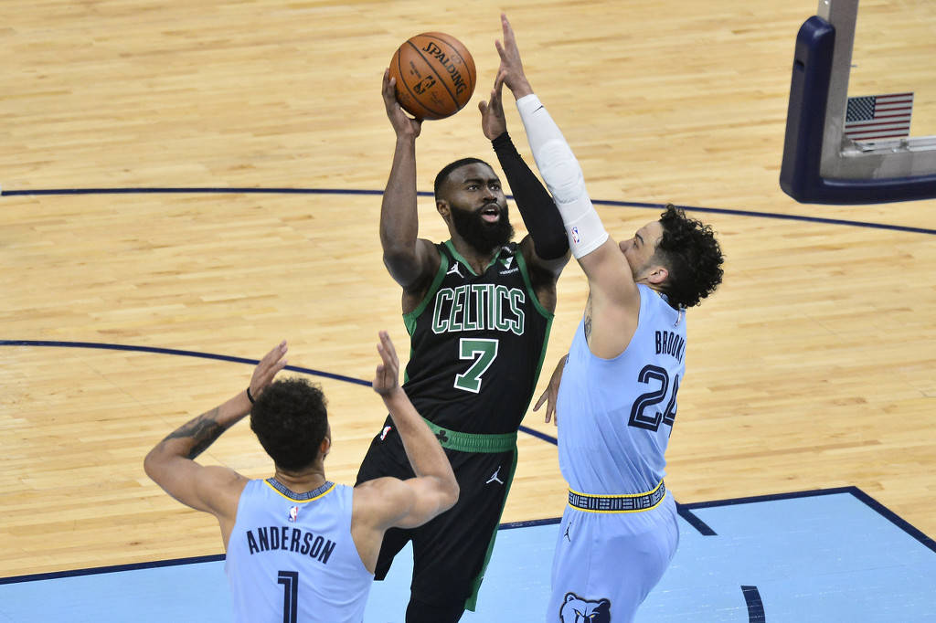 浙江队碾压灰熊，塔图姆扛起全队