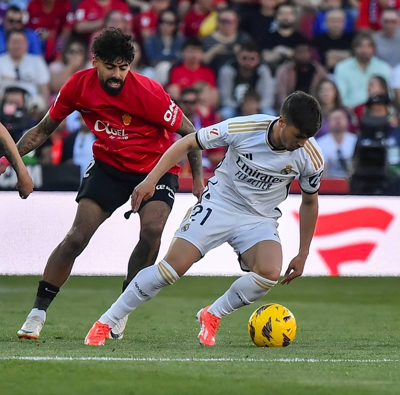 国际米兰横扫马赛，拉什福德统治全场