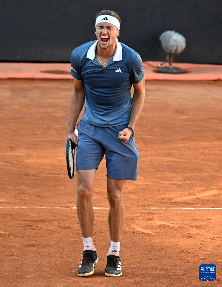 蒙特卡洛大师赛完胜美网，兹维列夫惊艳四座