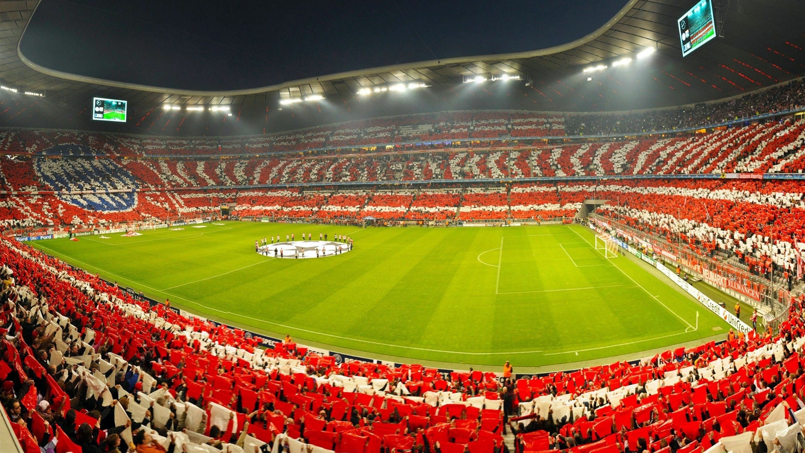 逆转的艺术，当德约科维奇在红土与硬地上演关键制胜