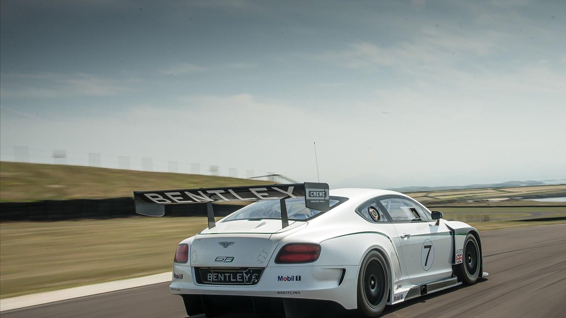 国家荣耀与豪门悲歌,厄瓜多尔生死战绝杀AC米兰,卡塞米罗化身民族英雄