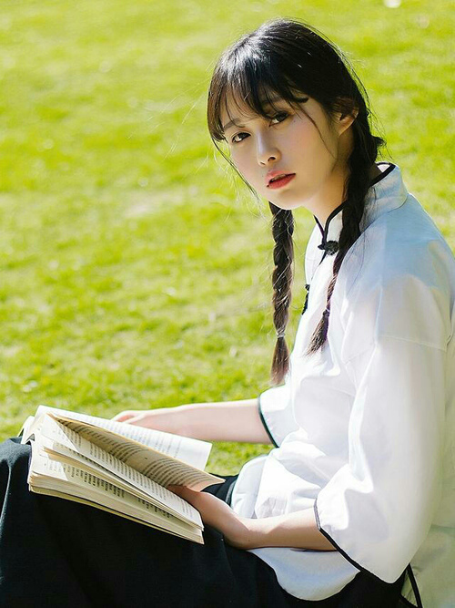 时间的法官,空间的囚徒,当猛龙的利爪划破末节,当东契奇的油门碾过街道